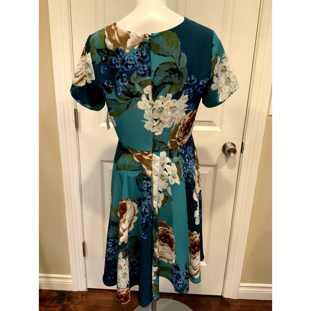 Corey Lynn Calter Blue Floral Fit & Flare Dress, Size 8, Nwt!! — image 5 of 8